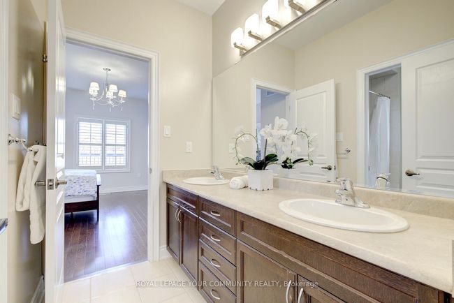 24 Rock Elm Crt, House other with 5 bedrooms, 4 bathrooms and 4 parking in Maple ON | Image 39