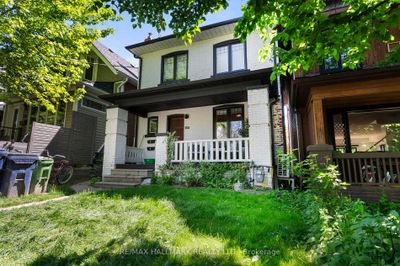 327 Kenilworth Ave, House other with 4 bedrooms, 3 bathrooms and 4 parking in Toronto ON | Image 1