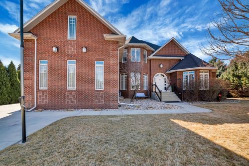 3937 City View Dr, Rapid City, SD, 57701-2367 | Card Image