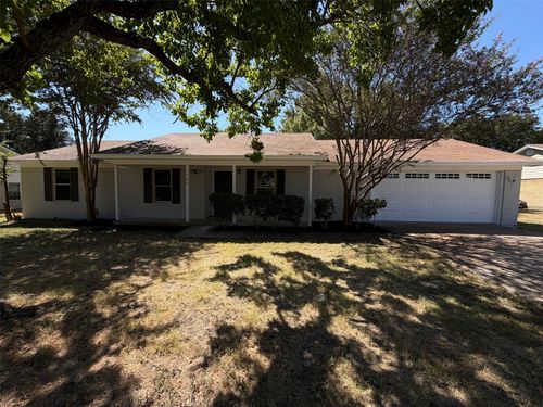 309 Applewood Ln, Hewitt, TX, 76643-3058 | Card Image