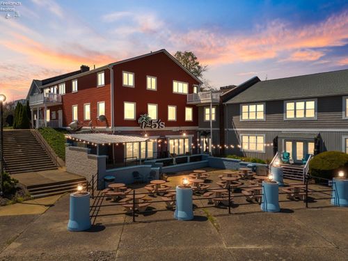 356 Main St, Huron, OH, 44839-1663 | Card Image