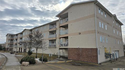 200-3335 Quance St E, Regina, SK, S4V3G4 | Card Image