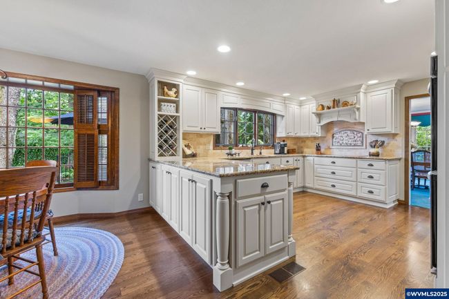 465 Mc Kinley St Se, House other with 5 bedrooms, 3 bathrooms and 2 parking in Salem OR | Image 24
