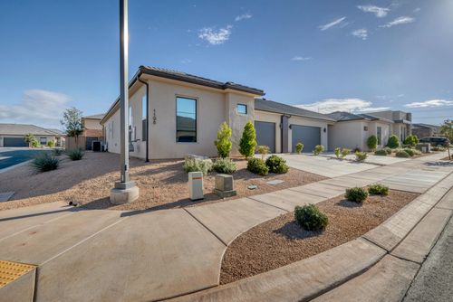 1198 W Felter Dr, St. George, UT, 84790-2392 | Card Image
