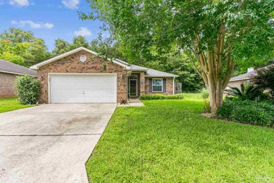 4872 Makenna Cir, House other with 3 bedrooms, 2 bathrooms and 2 parking in Pace FL | Image 1