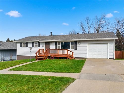 1002 Sunset Dr, Spearfish, SD, 57783-1635 | Card Image