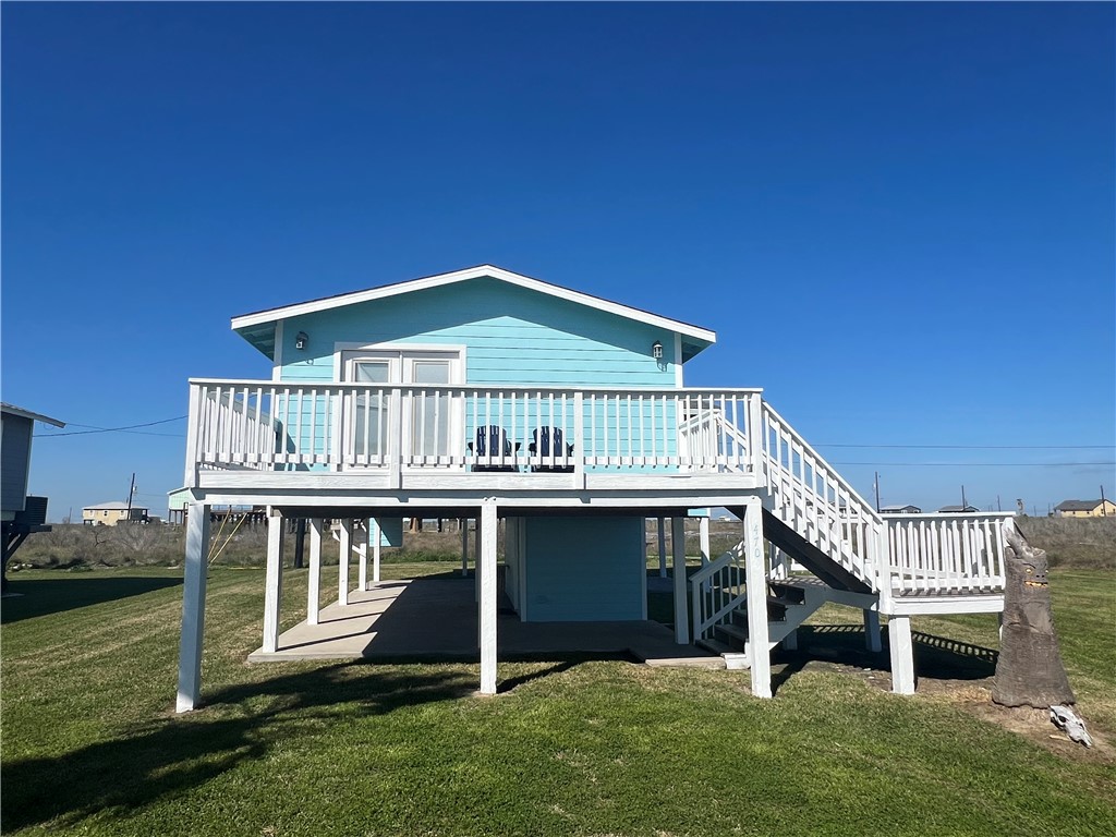 Club Oak Ln, Rockport, TX 78382
