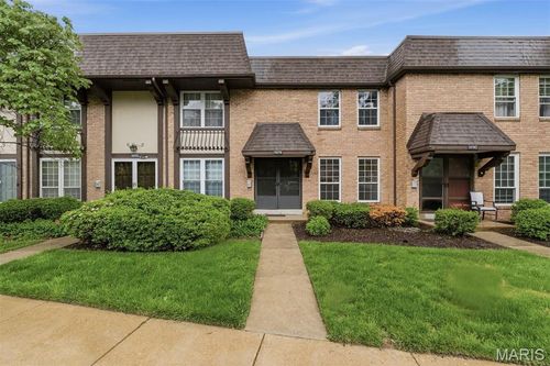11778 Casa Grande Drive, Creve Coeur, MO, 63146 | Card Image