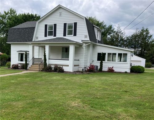 225 Country Club Rd, Butler, PA, 16002-7617 | Card Image