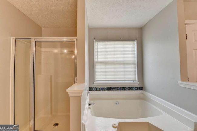 2355 Glen Chase Ln, House other with 3 bedrooms, 3 bathrooms and 4 parking in Lawrenceville GA | Image 44