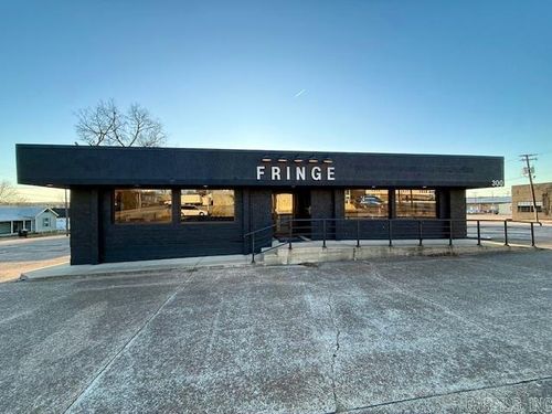 300 S Central Ave, Batesville, AR, 72501-6702 | Card Image