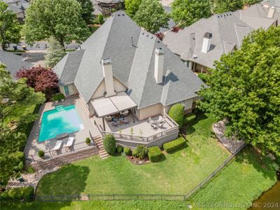 THIS HOME BACKS TO THE LAKE, HAS A FENCED YARD, AND POOL! | Image 2