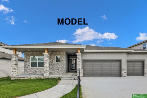 8609 N 177th St, Bennington, NE, 68007-3339 | Card Image