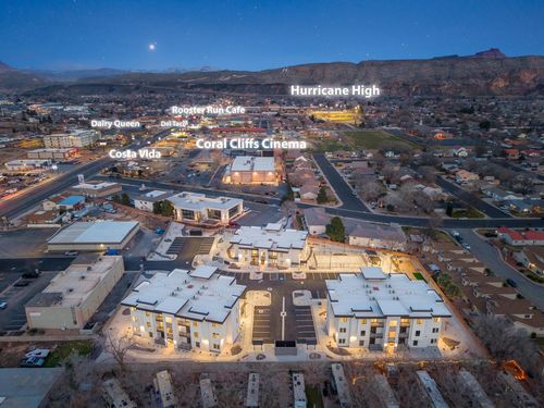 983 W State St, Hurricane, UT, 84737-2056 | Card Image