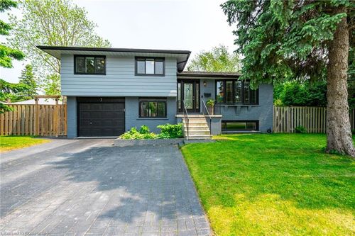 7 Michael Pl, Guelph, ON, N1H6R9 | Card Image
