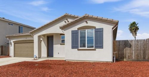 331 Lolly Way, Los Banos, CA, 93635-6493 | Card Image