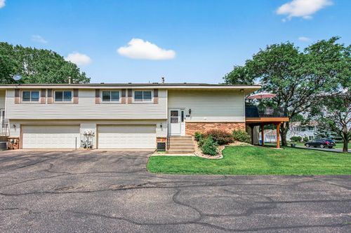 4173 Sylvia Ln S, Shoreview, MN, 55126-6438 | Card Image