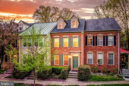 1228 Vintage Pl, Reston, VA, 20194-1024 | Card Image