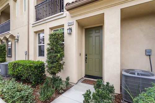 12444 Constellation St, Eastvale, CA, 91752-3725 | Card Image