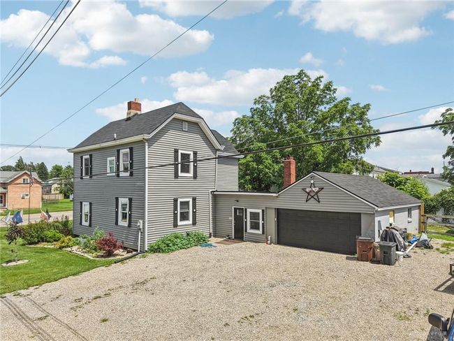 213 N Broadway St, House other with 3 bedrooms, 2 bathrooms and null parking in Blanchester OH | Image 16