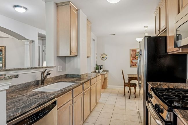 APT-409 - 2700 Summit Dr, Condo with 2 bedrooms, 2 bathrooms and 1 parking in Glenview IL | Image 8