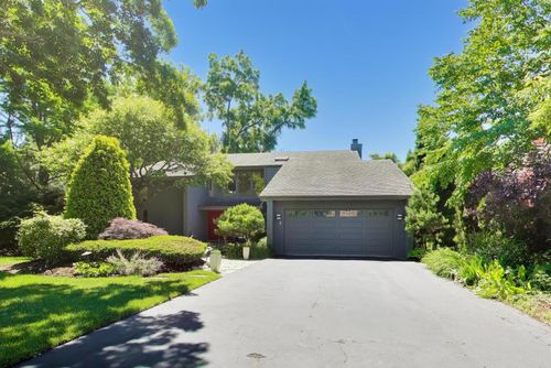 11515 Burr Oak Ln, Burr Ridge, IL, 60527-8010 | Card Image