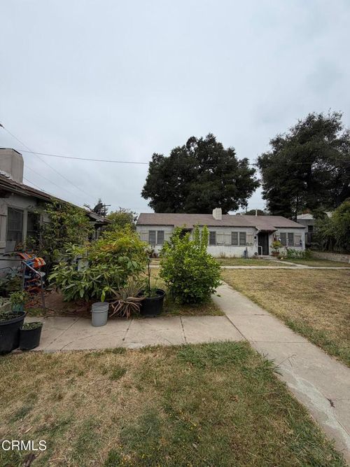 816 Glenway St, Santa Paula, CA, 93060-2124 | Card Image