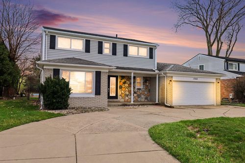 17265 Bonstelle Ave, Southfield, MI, 48075-3471 | Card Image