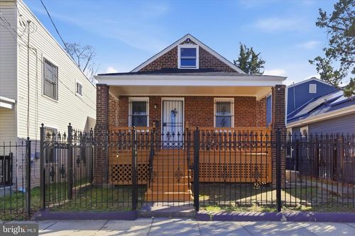 4029 Gault Pl Ne, WASHINGTON, DC, 20019-3534 | Card Image