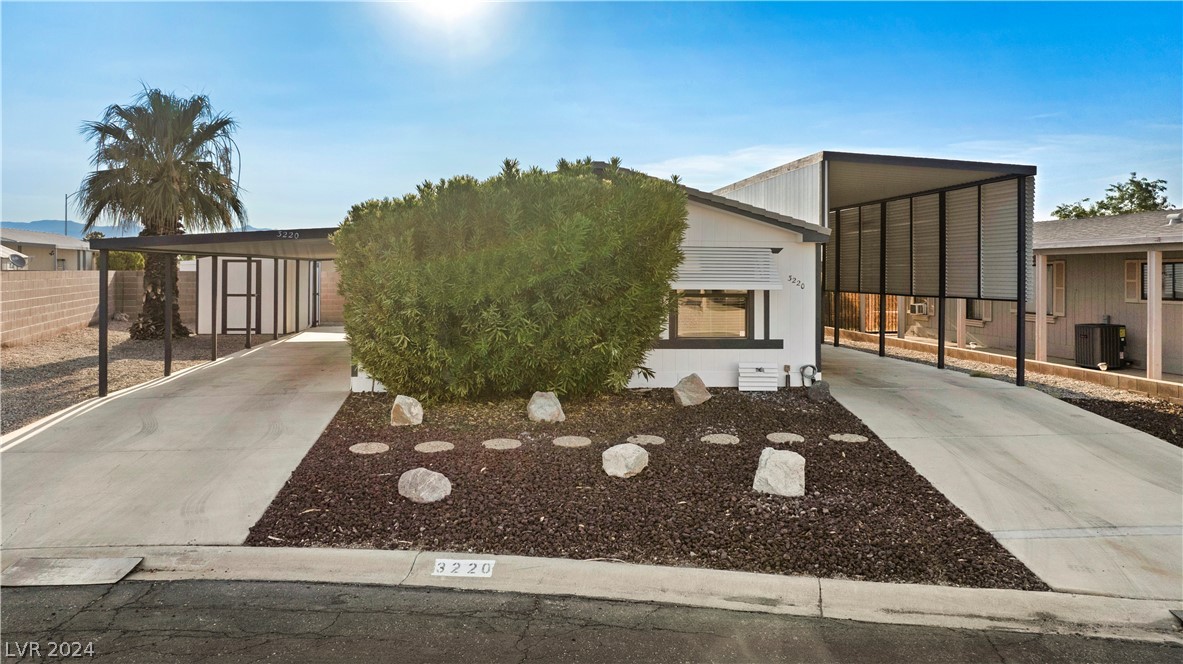 Mirador St, Laughlin, NV 89029