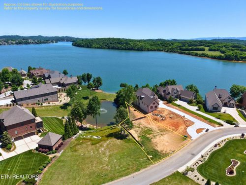 113 Breakers Dr, Vonore, TN, 37885-5414 | Card Image