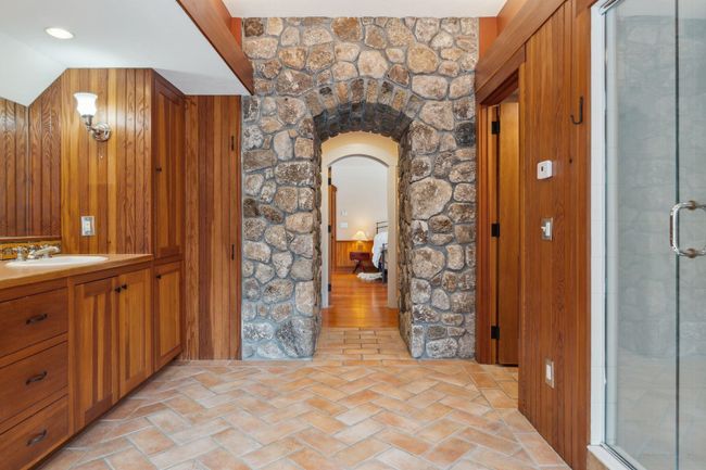 27 Burkehaven Ln, House other with 6 bedrooms, 4 bathrooms and null parking in Sunapee NH | Image 40