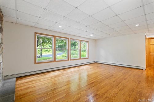 272 Brewster Hill Rd, Brewster, NY, 10509-3945 | Card Image