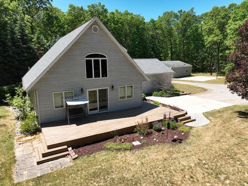 9880 S Spruce Avenue, UNKNOWN, MI, 49337 | Card Image