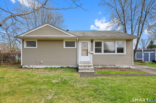 51 Fair Sailing Road, West Haven, CT, 06516 | Card Image