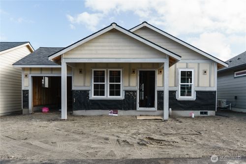 111 7th St Sw, Long Beach, WA, 98631-3783 | Card Image