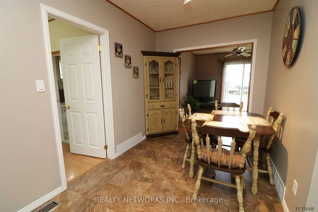 662 Edward Ave, House other with 2 bedrooms, 1 bathrooms and 2 parking in Holtyre ON | Image 24