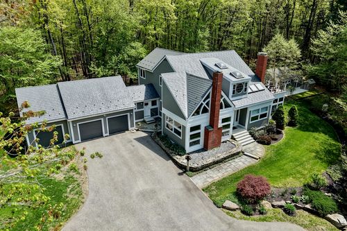 143 Mill Rd, North Hampton, NH, 03862-2218 | Card Image