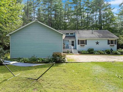 28 Drake Circle, House other with 3 bedrooms, 1 bathrooms and null parking in Loudon NH | Image 2