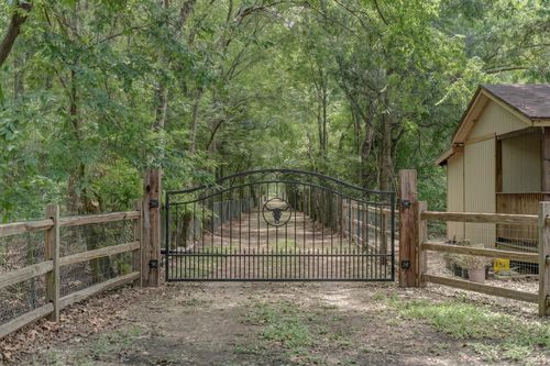 0 Highway 6, Alvin, TX, 77511 | Card Image