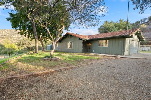 38570 Rustic Ln, Yokuts Valley, CA, 93675-9534 | Card Image