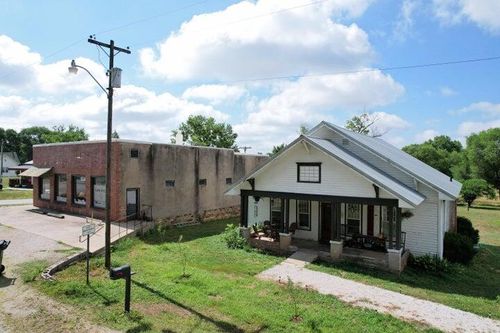 14480 E Spur N, Stockton, MO, 65785-9692 | Card Image