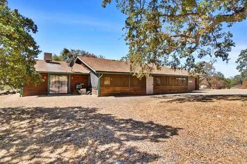 46183 Butternut Lane, Squaw Valley, CA, 93675 | Card Image