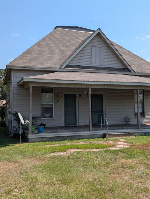 1028 S 11th St, Arkadelphia, AR, 71923-6704 | Card Image