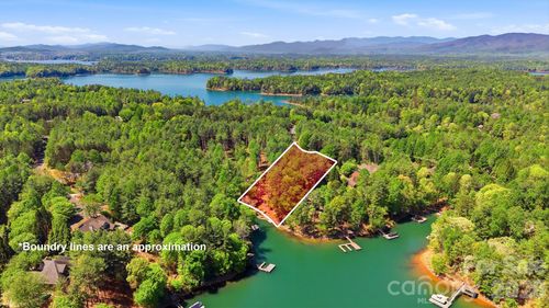 228-4981 Camellia Dr, Morganton, NC, 28655-6163 | Card Image