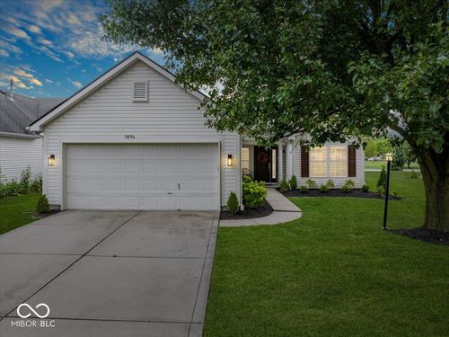 5896 Hollow Oak Trl, Carmel, IN, 46033-9567 | Card Image