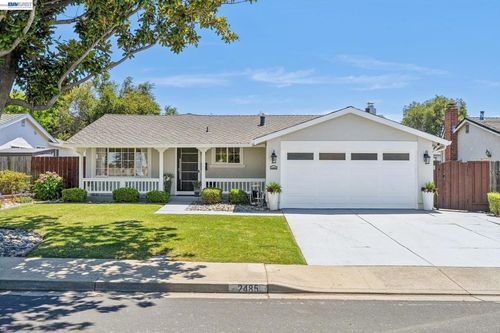 2485 Medallion Dr, Union City, CA, 94587-1933 | Card Image