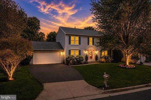 6529 Harvest Mill Ct, Centreville, VA, 20121-4819 | Card Image