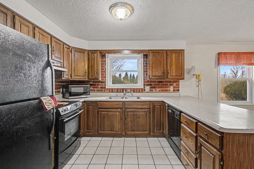 220 South St, South Hero, VT, 05486-4818 | Card Image