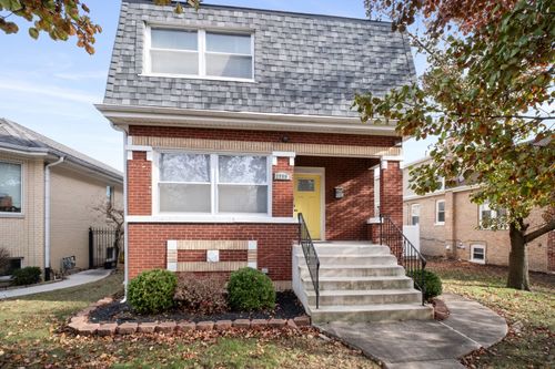 2719 N 74th Ct, Elmwood Park, IL, 60707-1540 | Card Image